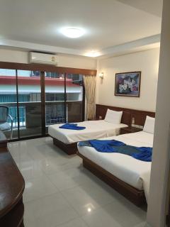 Patong 一卧三人间 - 8