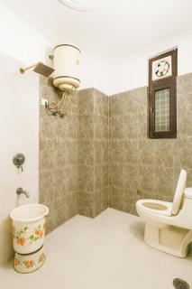 Hotel Earth By Aashiyana - 3