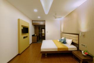 Hotel Priyadarshini Pride - Hospet - 1