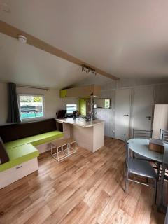 Mobil Home charmant et accueillant - 9