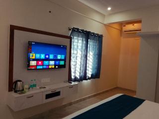 Hotel grand Vista near International Airport bangalore - 6