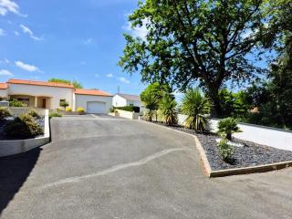 Maison Le Baron 13pers Tiffauges proche Puy du Fou - 2