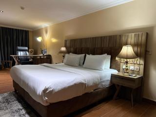 Li Tour International Hotel - 7