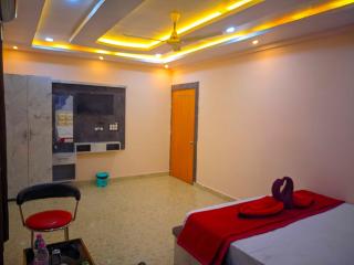 Hotel O RN Palace - 9