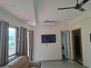 Angan Boutique Homestay - 9