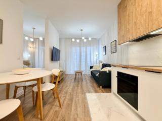 Wola Urban Oasis by OhMyHome z parkingiem - 1