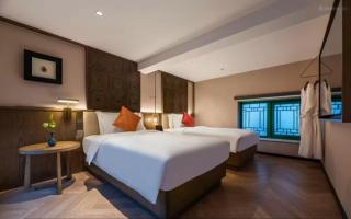 Manxin Mansion, a courtyard house in Wangfujing, Tiananmen Square, Beijing - 3