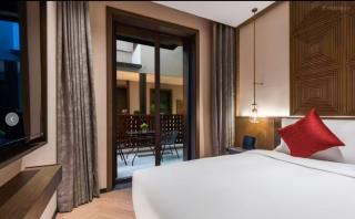 Manxin Mansion, a courtyard house in Wangfujing, Tiananmen Square, Beijing - 8