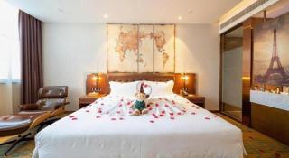 James Joyce Coffetel Chengdou Wuqing Wanda Plaza - 8