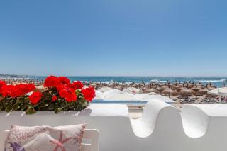 Superb Large Apartment on the Beach - 6