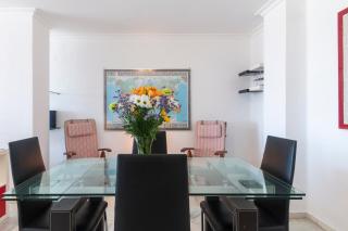 Superb Large Apartment on the Beach - 1