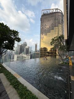 Axon Residence By Luxury Homestay - 8