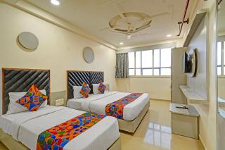 FabHotel The Grand I - 6