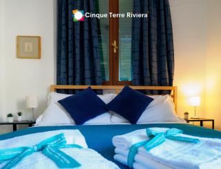 Casa Teresa with AC and Sea View Balcony - 9