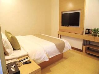 GreenTree Inn Xianning Tongshan Yangdu Avenue - 3