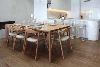 Seaside Serenity - Luxury Beachfront Home - 8