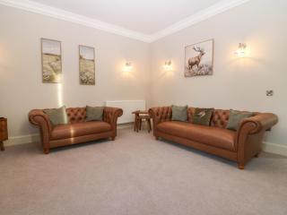 Balmashanner Farmhouse - 4