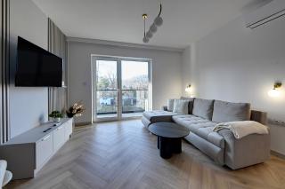 RentPlanet - Studio Orkana - 6