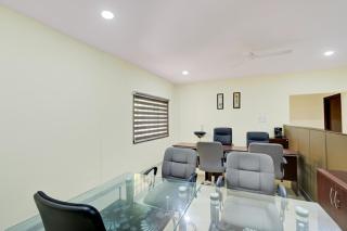 Hotel Velvet Stay Near DLF Cyber City - 4