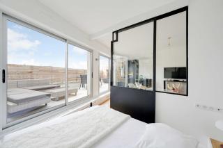 A C 2P apartment with terrace and view of Paris - 4