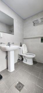 Cozy home Hapjeong Hongdae, parking available, negotiable - 6