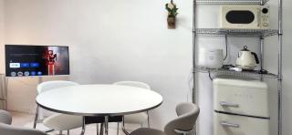 Cozy home Hapjeong Hongdae, parking available, negotiable - 3