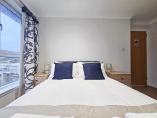 Edinburgh Central 2-bedroom Apartment with Free Parking and Stunning Views - Edinburgh - 3