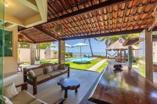 Paraíso de Tabuba - casa de aluguel por temporada - 32km de Maceió-AL - Pé na areia - 24h de Frente para o mar - 6