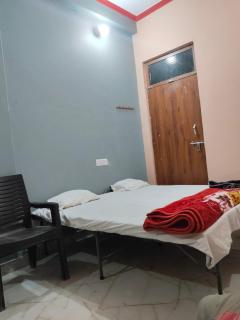 A place to stay for holy dip into Sangam - 5