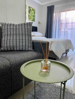 Serenique Living - 1