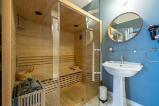 4 Fontane Private Suites - 3