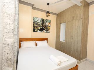 Cosy 1 Bedroom in CBD Mombasa with City View - 6