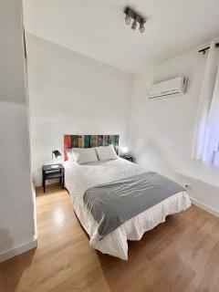 Centro Madrid Rio - Monederos D - 9