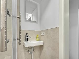 Stgt Gartenwohnung mit Patio - 4 Personen - 7