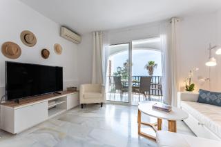 Sea Front Beach House Micaela I - 6