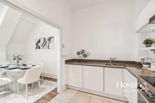 The Hamilton Suite - 2Bed Apartment with Parking - 2