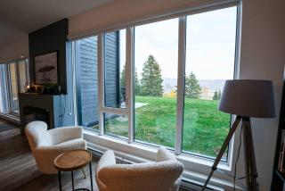 Terrace Condo with River View and Pool - 5