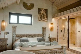 La suite 77 & Hindi - 7