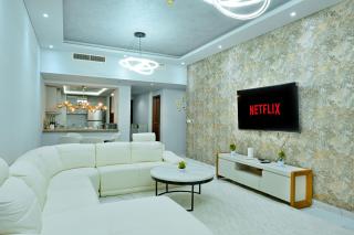 Luxestay Holiday Homes - 6
