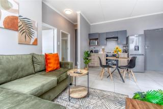 WiFi, Washer, Smart TV, Private Balcony - 6