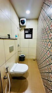 Spacious 2 BHK Candolim Goa Villa! - 6