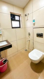 Spacious 2 BHK Candolim Goa Villa! - 7