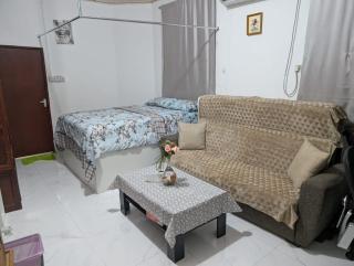 Bright & spacious Studio Near All Attractions - 2