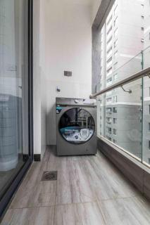 spacious one bedroom apartment with ample parking space swimming pool fully equipped gym and amazing city views - 3