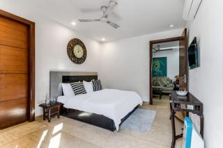 3bhk- New Friends Colony- LIFT- South Delhi - 9