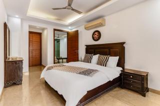 3bhk- New Friends Colony- LIFT- South Delhi - 8