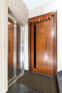 3bhk- New Friends Colony- LIFT- South Delhi - 1