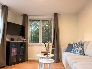 Royal Blue Residence Elegant, Quiet and Exclusive - 2