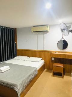 Khách Sạn Bình Dung - 9