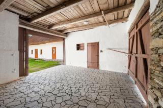 Retreat House Ustup - 8